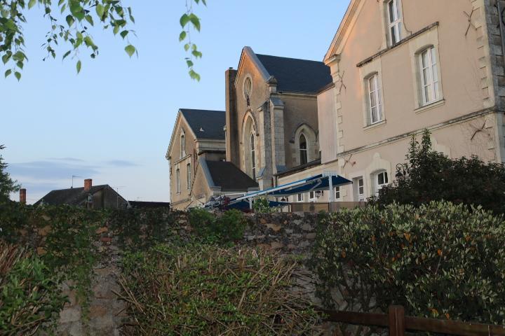 Logis Le Port Saint Aubin 호텔 Morannes sur Sarthe-Daumeray 외부 사진